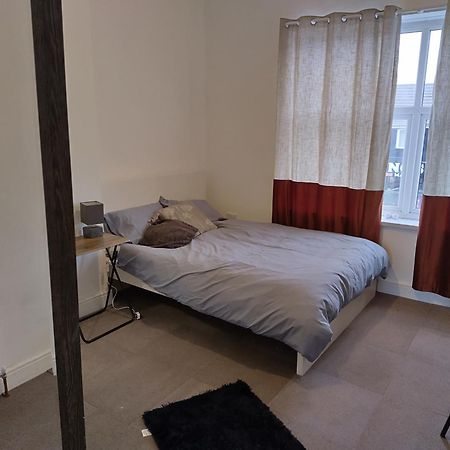 Havin B&B Stoke-on-Trent Экстерьер фото